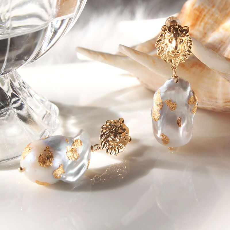 ARS122 GOLDEN KING Baroque King Earrings