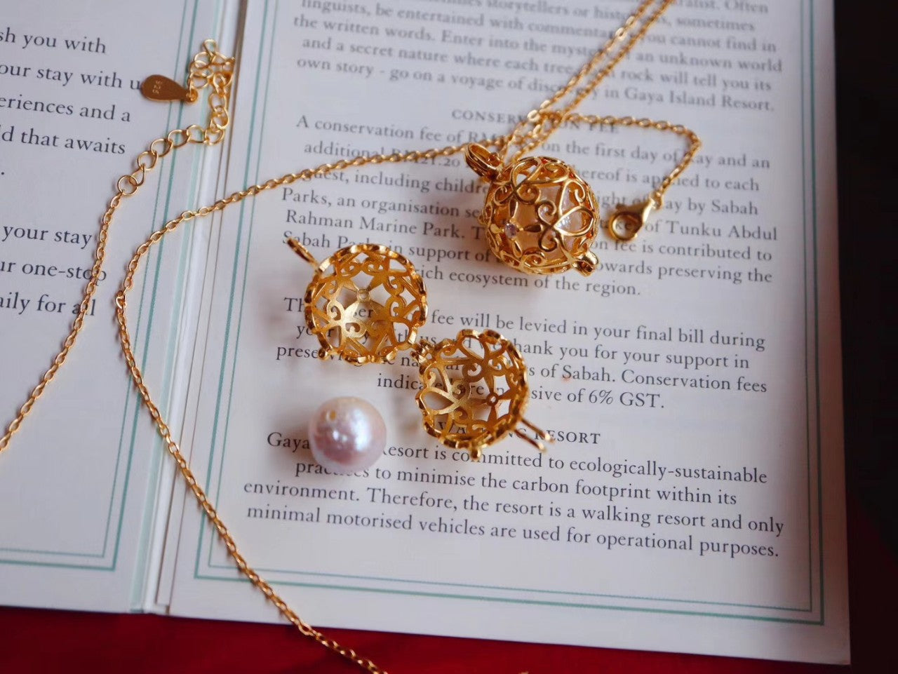 ARS127 Sterling S925 Silver Openning Ball Necklace